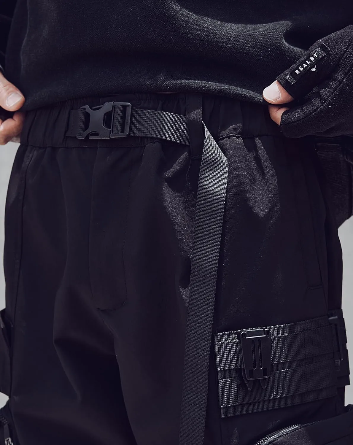 Niepce Inc Streetwear Techwear Cargo Pants for Men