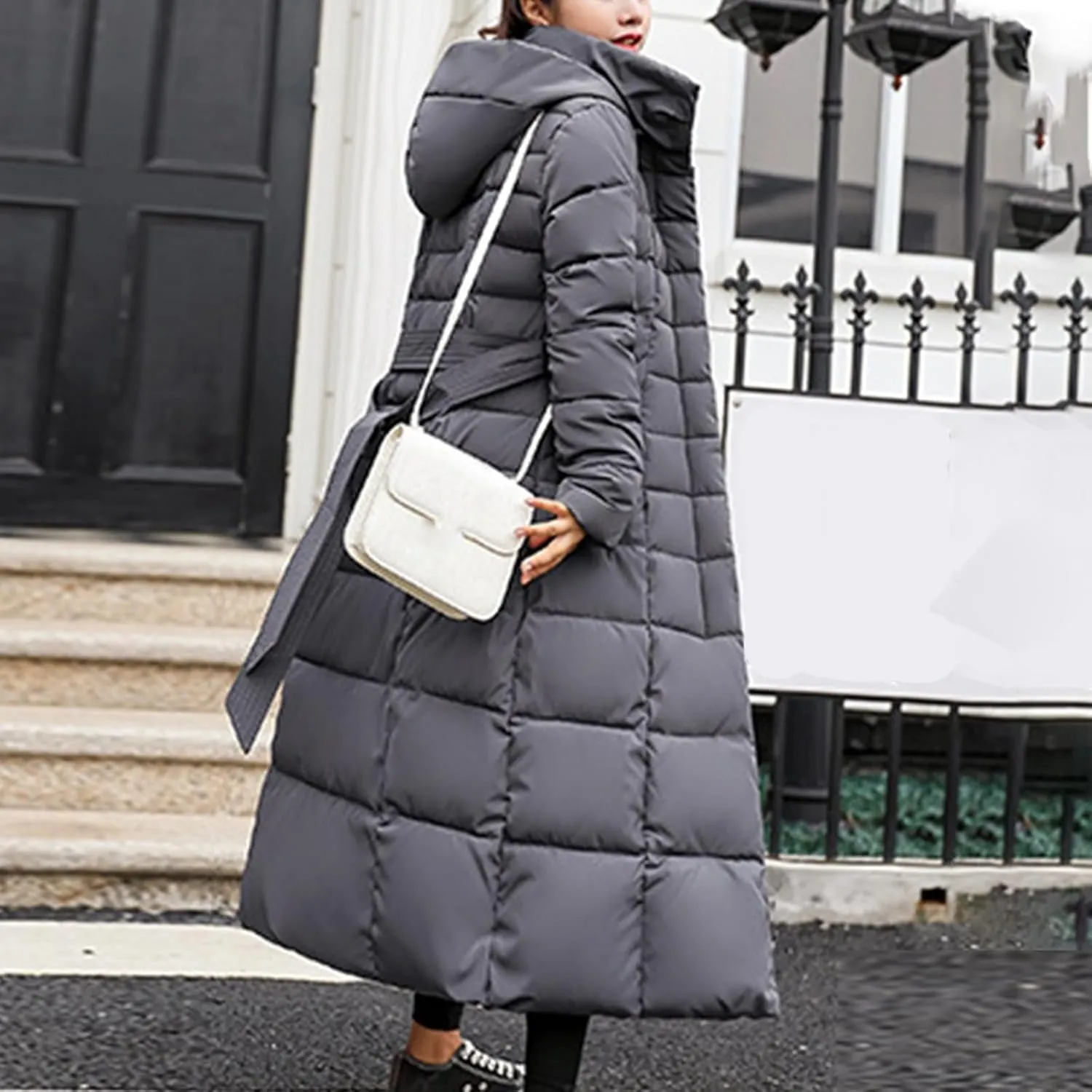 Women's Hooded Puffer Down Coat Long Winter Jacket with Hood Quilted Jacket Ladies Coats Womens Winter
