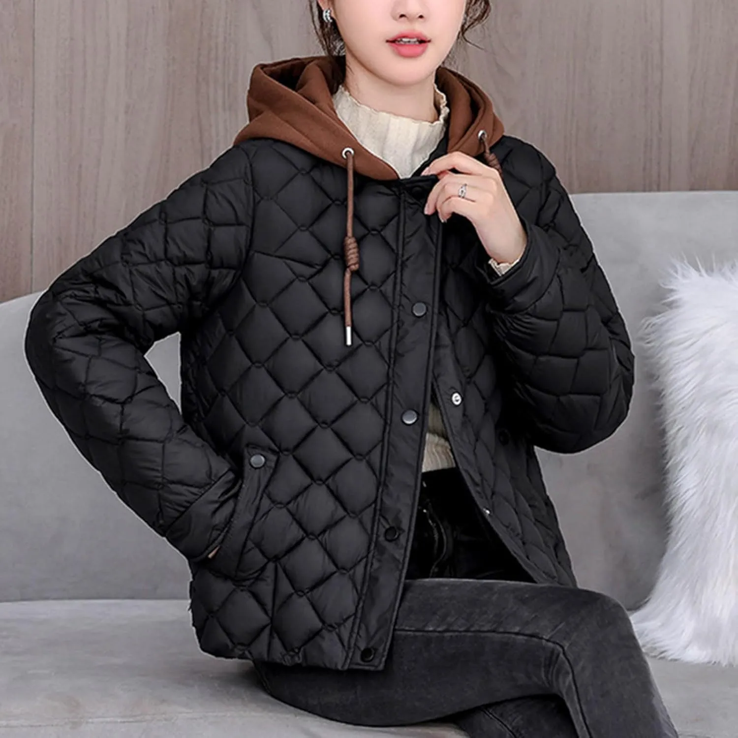 Womens Quilted Puffer Jackets Hooded Winter Warm Down Coat Loose Comfort Outerwear with Pockets Thicken Puffy Jacket