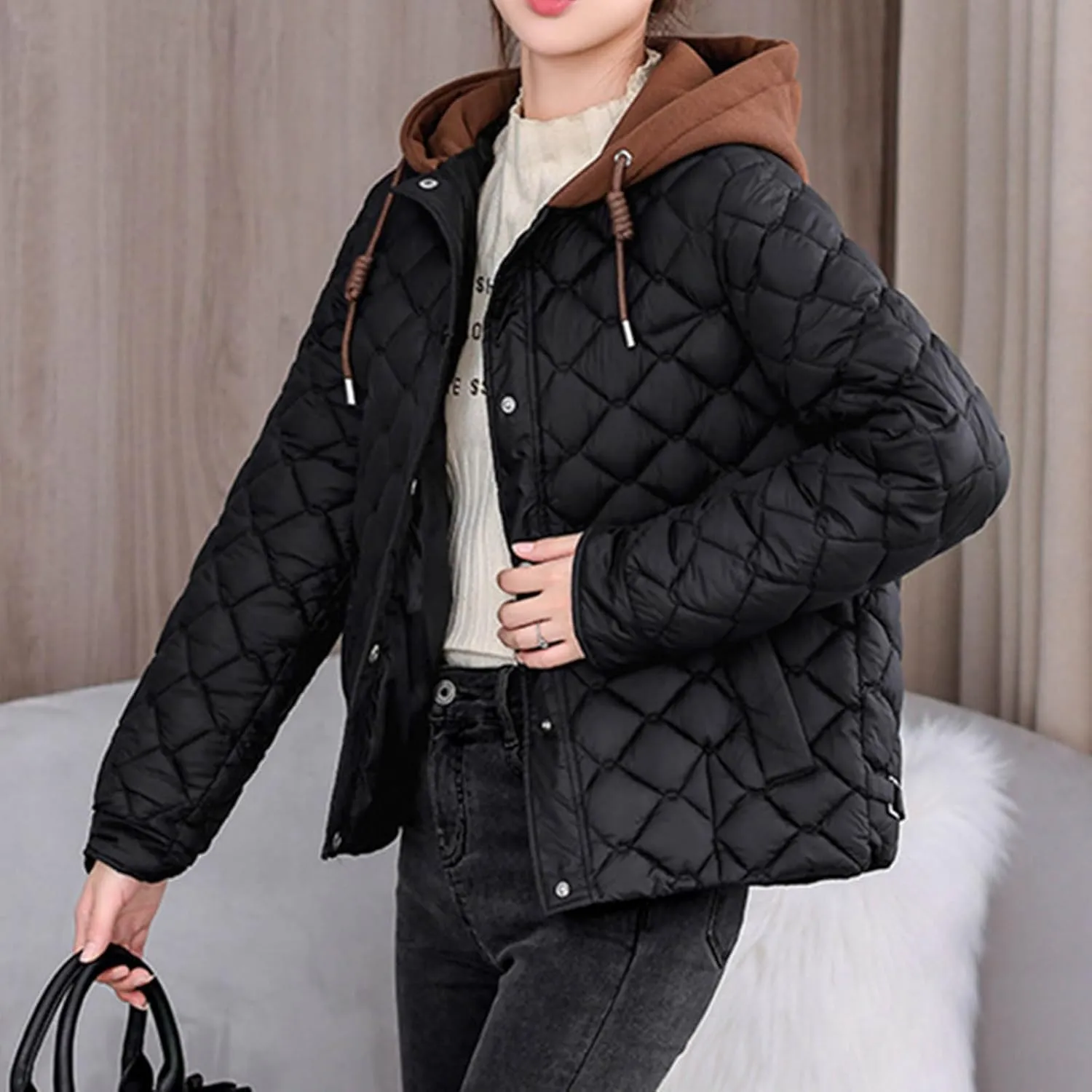 Womens Quilted Puffer Jackets Hooded Winter Warm Down Coat Loose Comfort Outerwear with Pockets Thicken Puffy Jacket